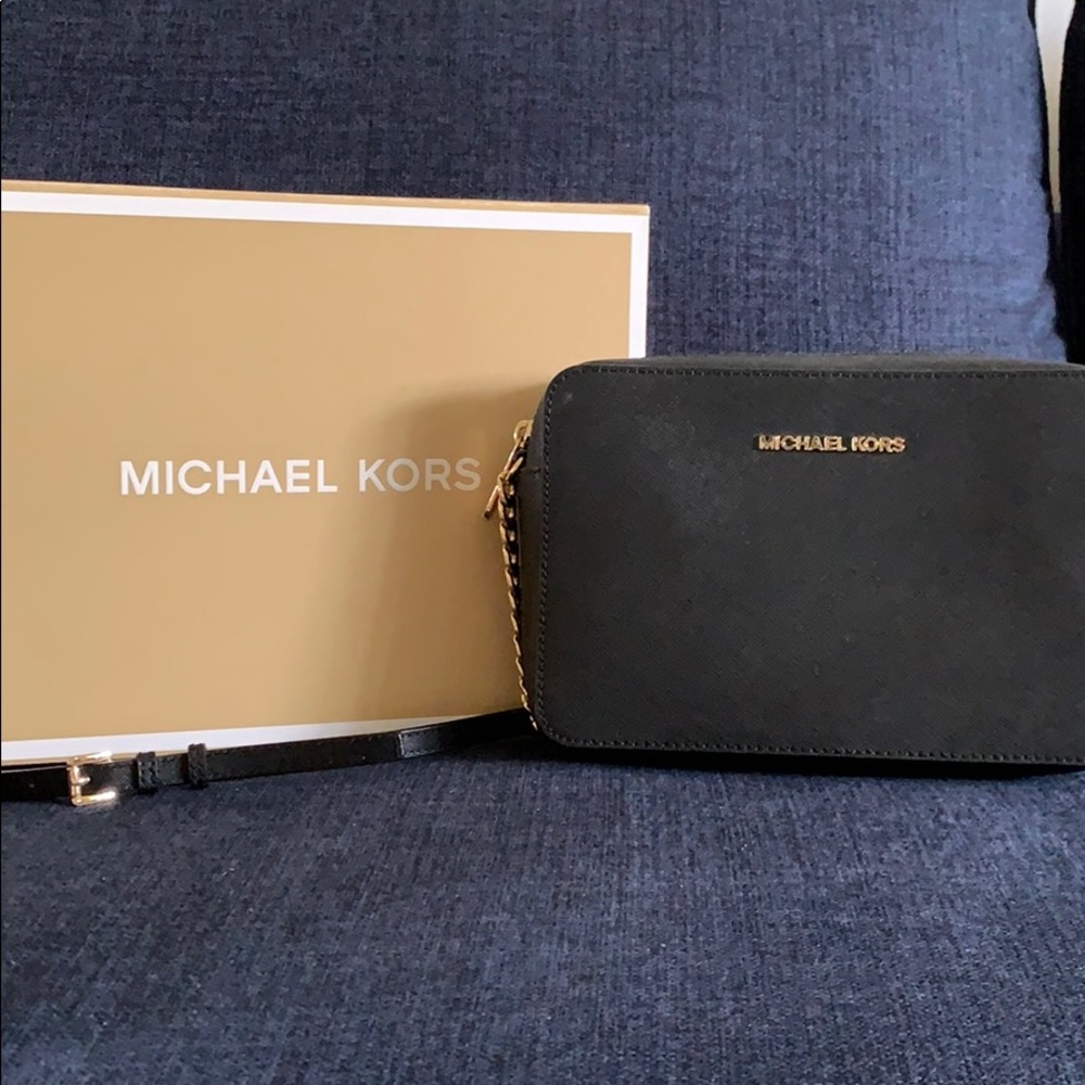 Black Leather Michael Kors Cross Body Bag